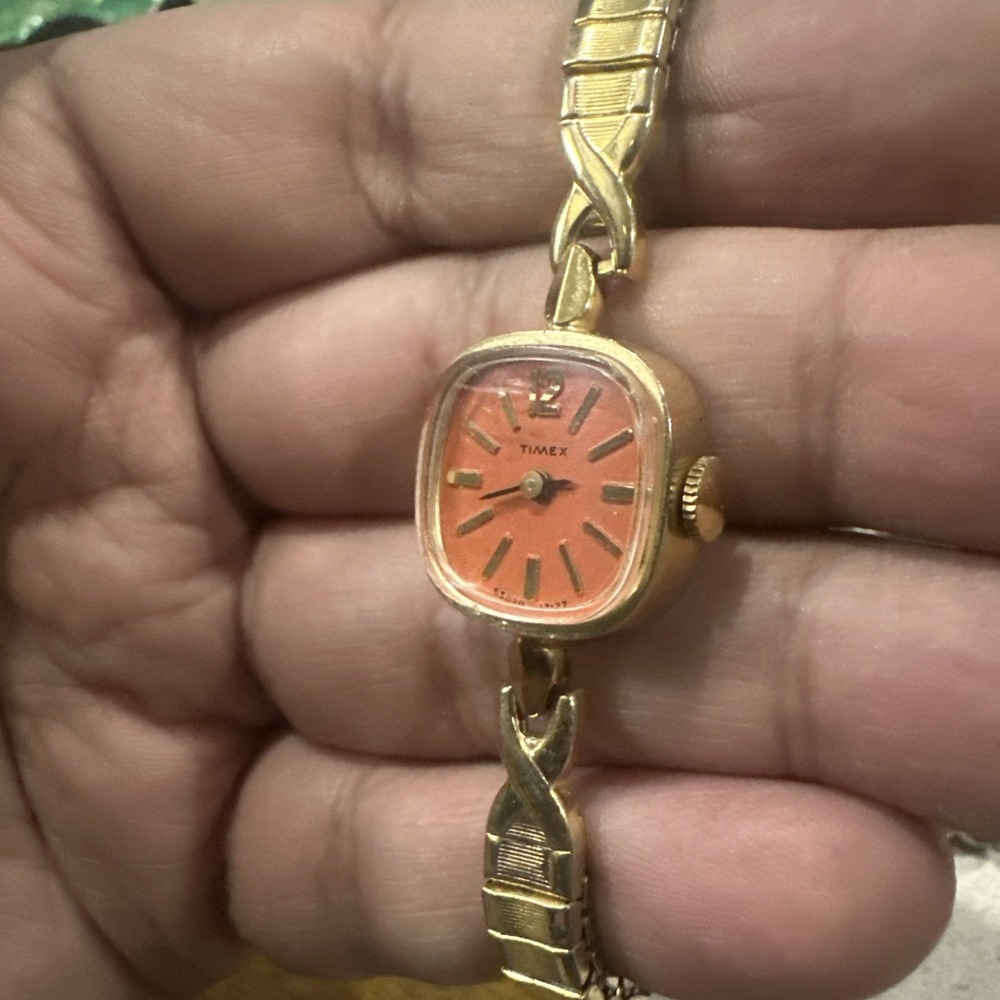 Working VTG Timex Orange Dial Manual Wind Ladies Watch 18mm Square Fit 6in Rare